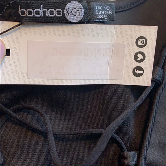 BOOHOO Mia Scuba Lace Up Plunge Bodysuit w Choker - Picture 4 of 4